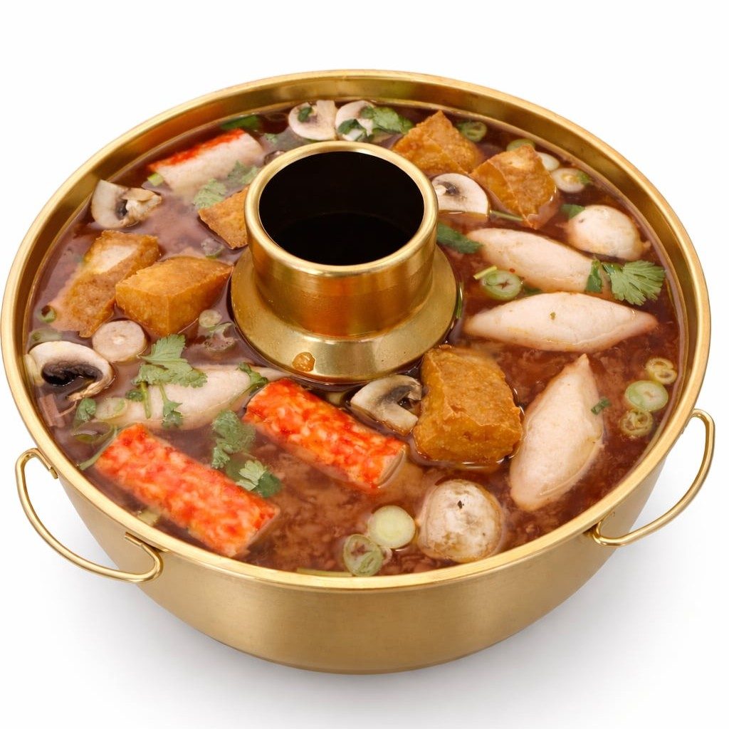 Seafood Yen Ta Fo Hot Pot with Omelet Rice.